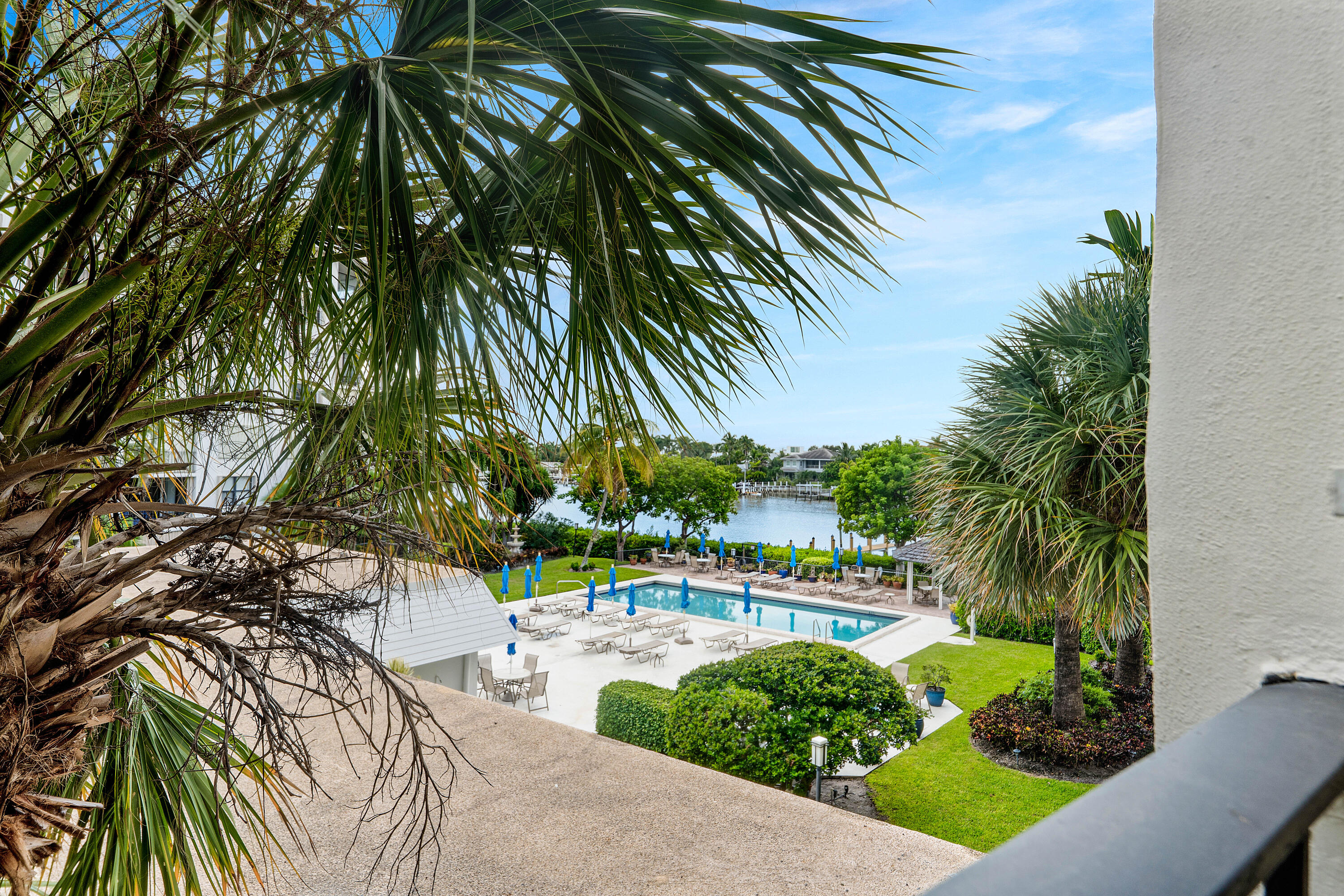 3545 S Ocean Boulevard 304