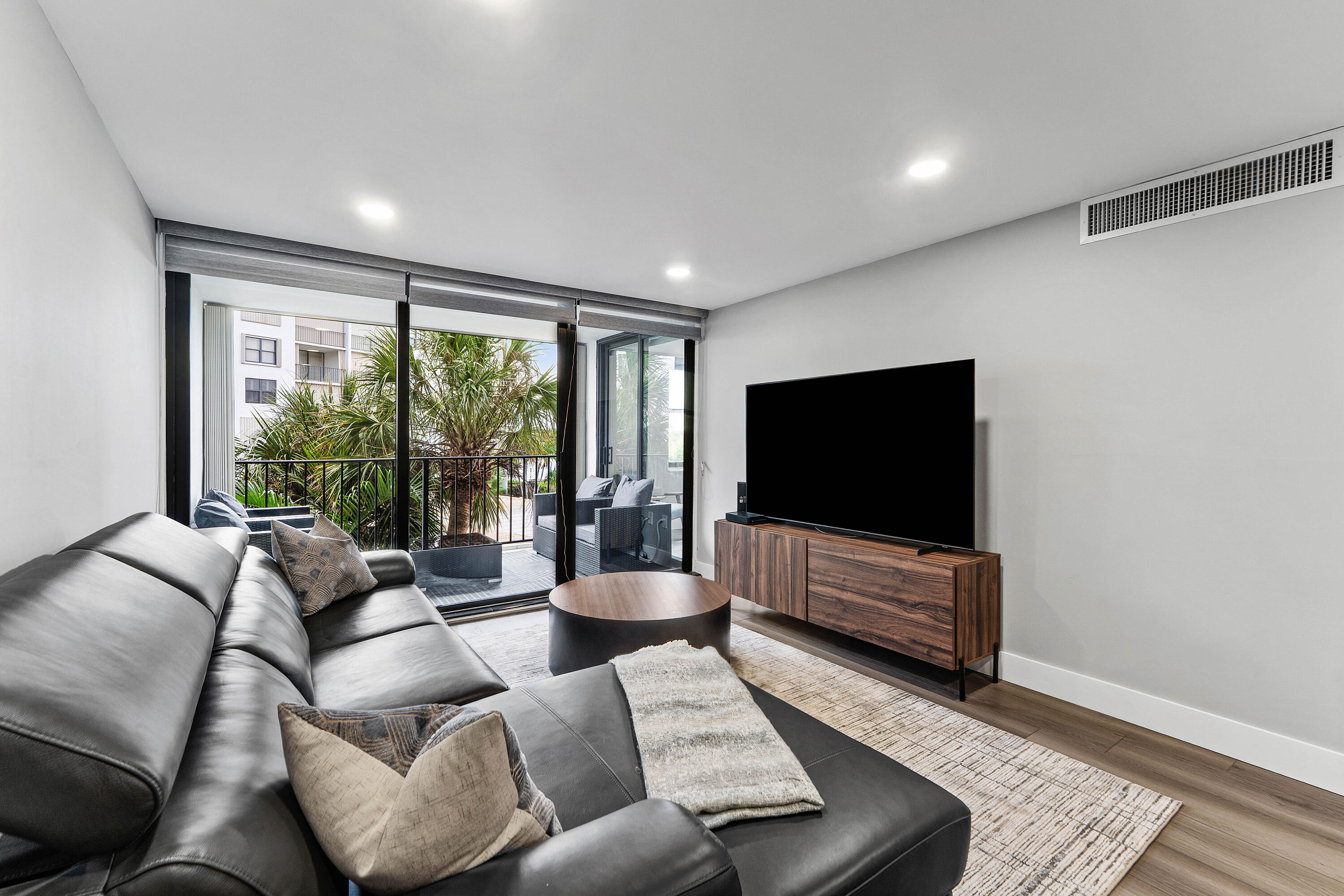3545 S Ocean Boulevard 304
