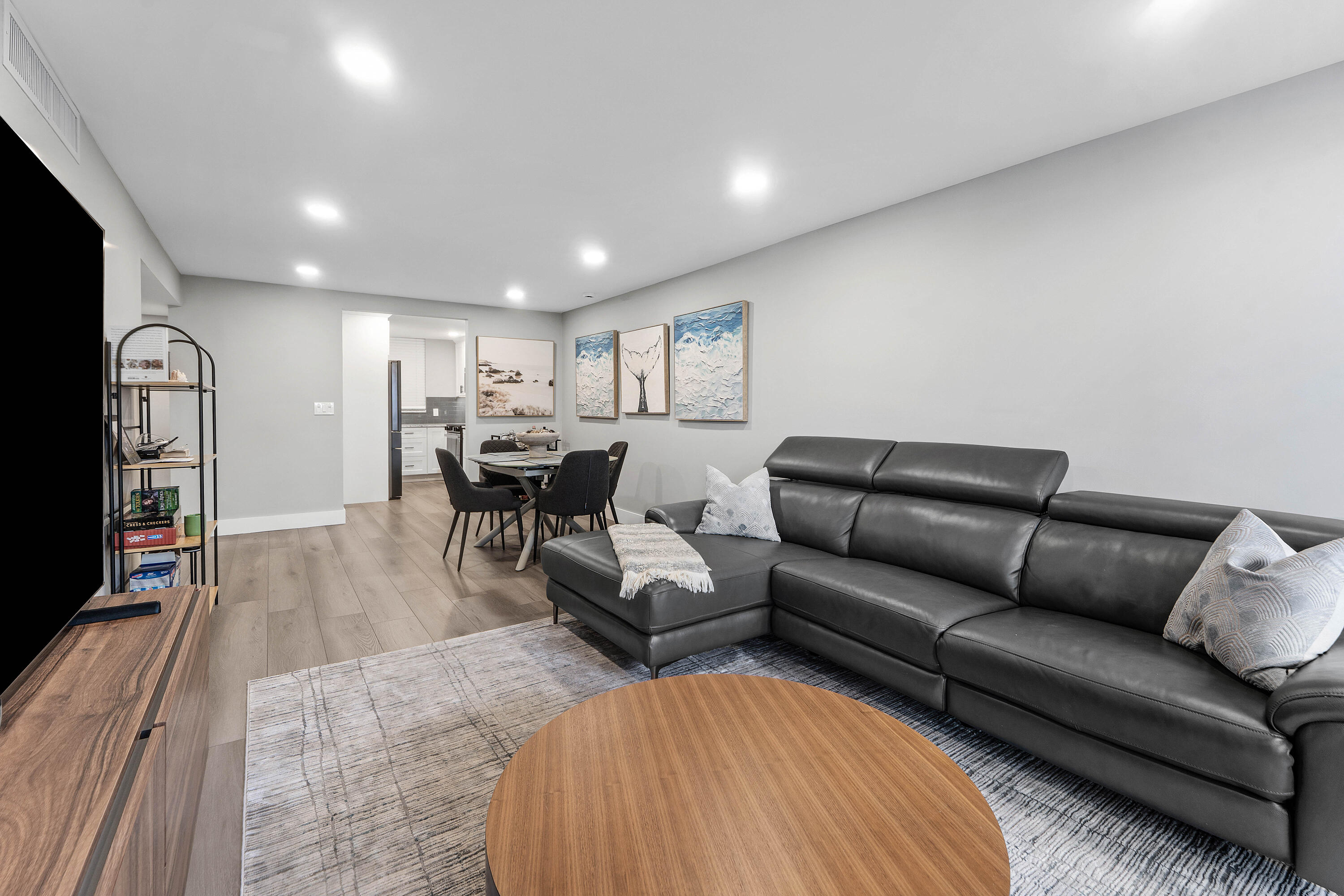 3545 S Ocean Boulevard 304