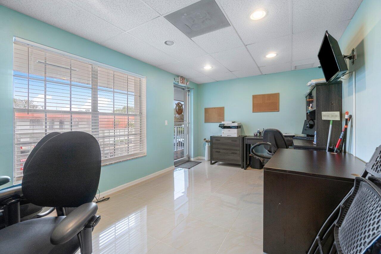 721 Us Highway 1 Unit: 207