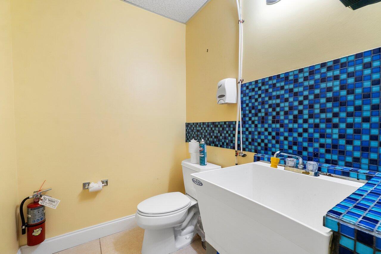 721 Us Highway 1 Unit: 207