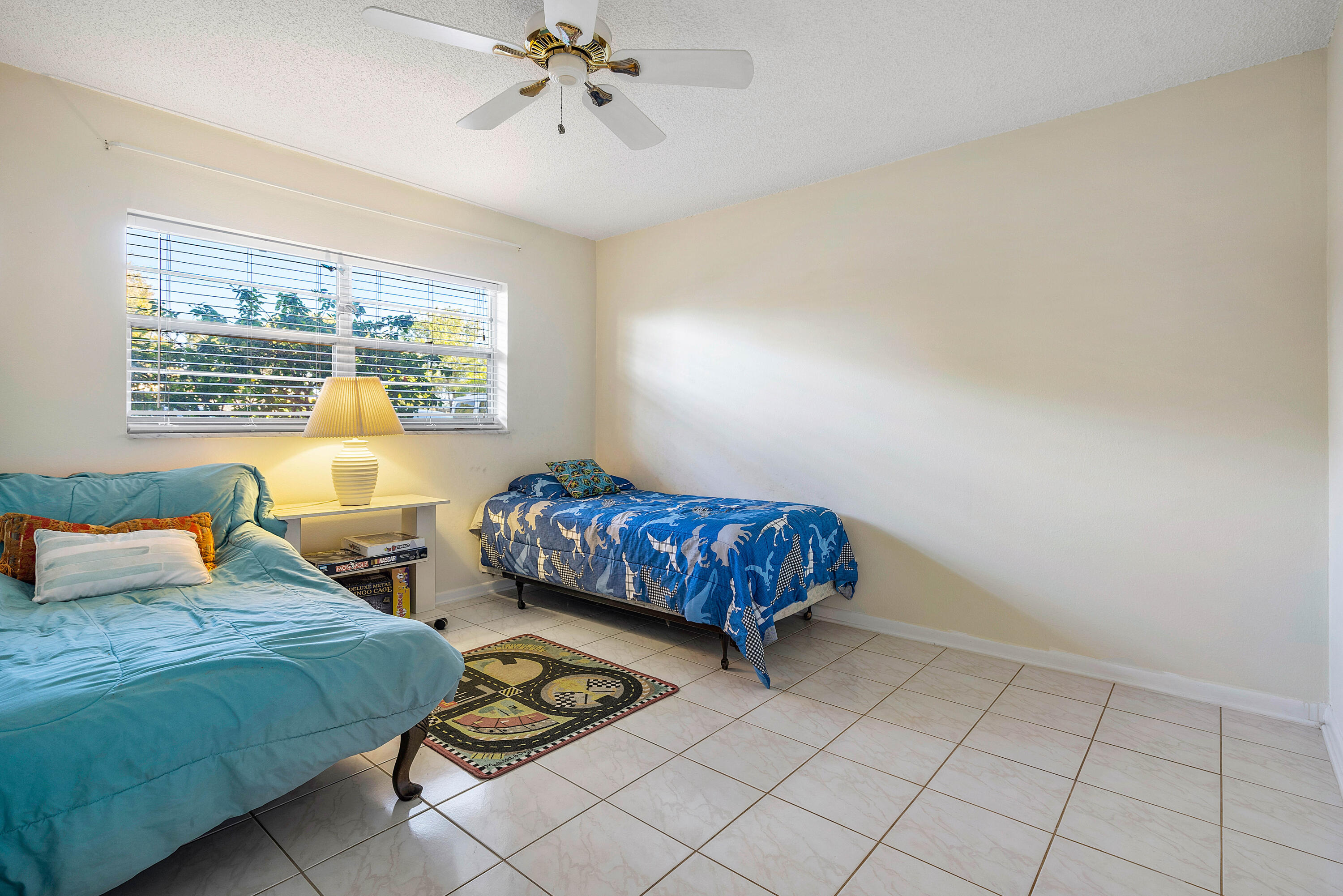 330 NE 26th Avenue NE 111