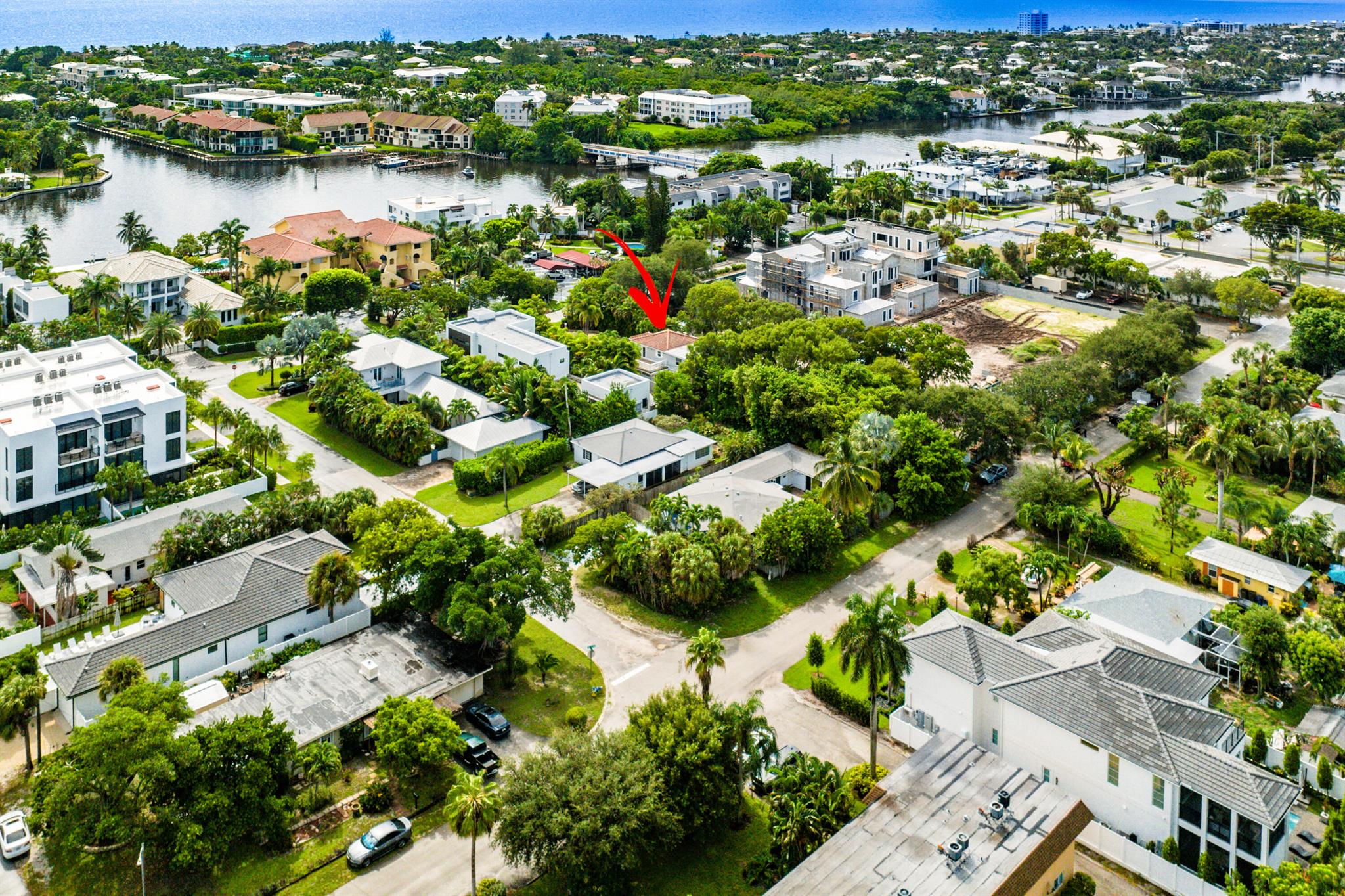 820 Palm Trail