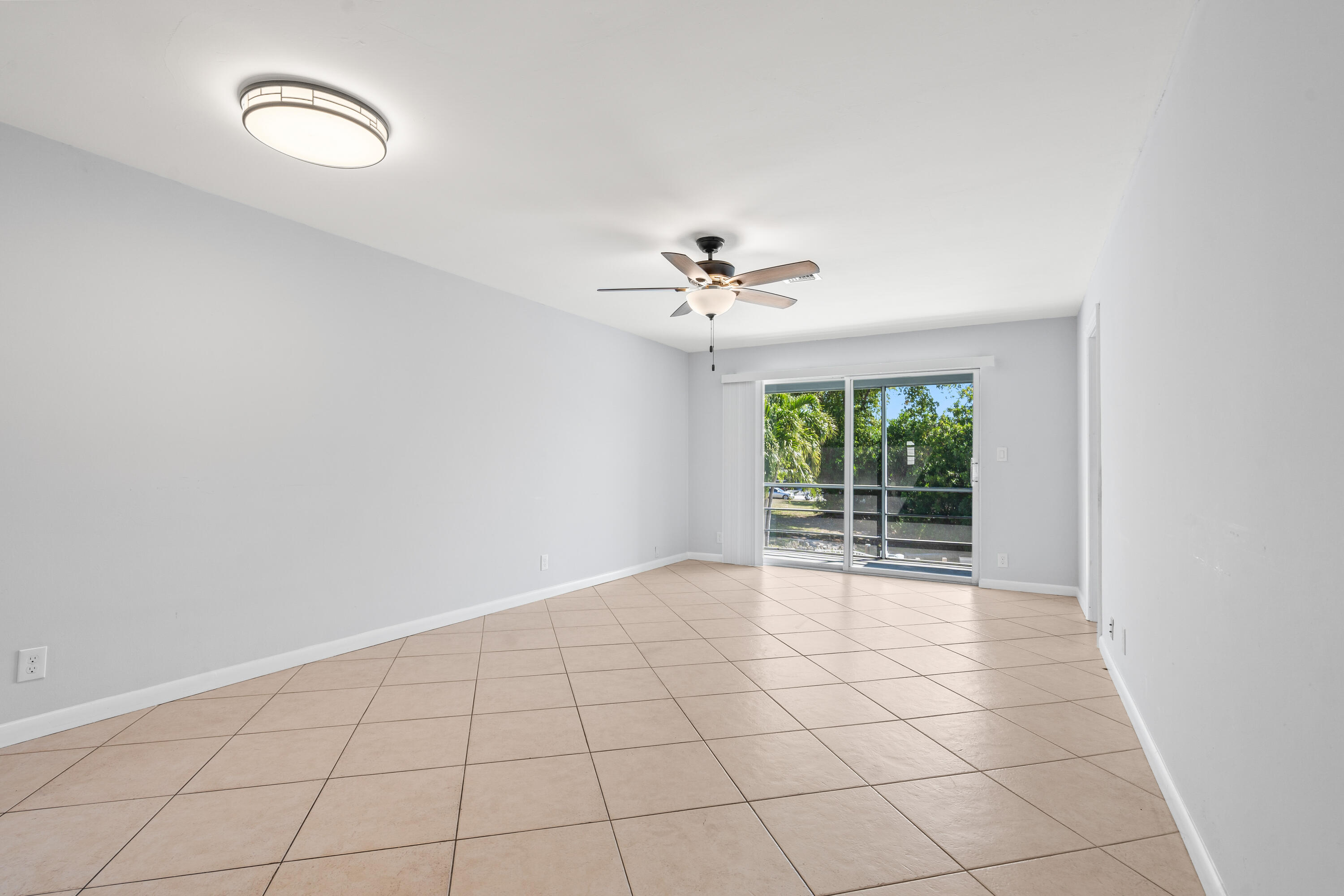 1360 NE 27th Terrace W 5