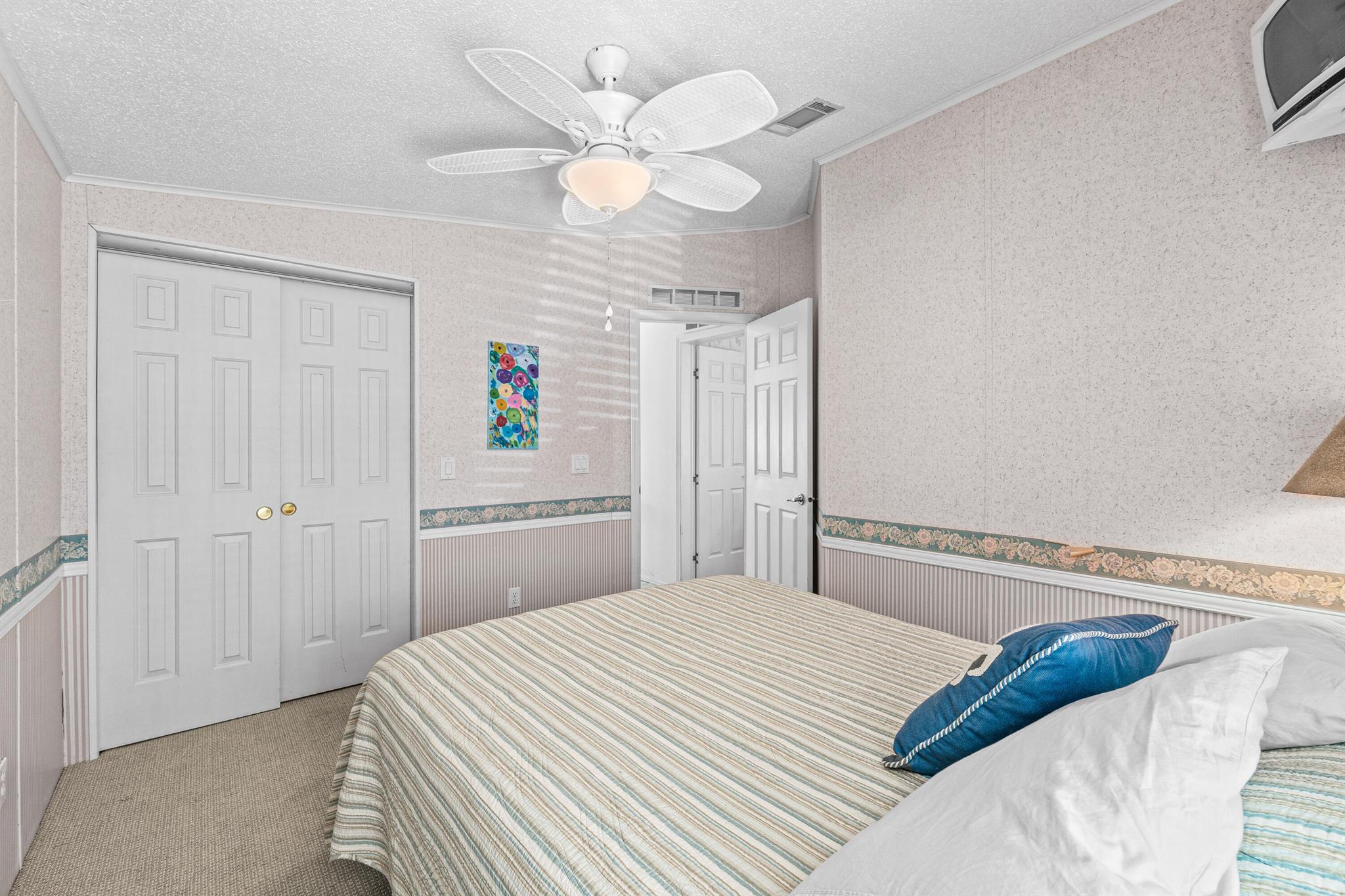 207 Mallard Drive U