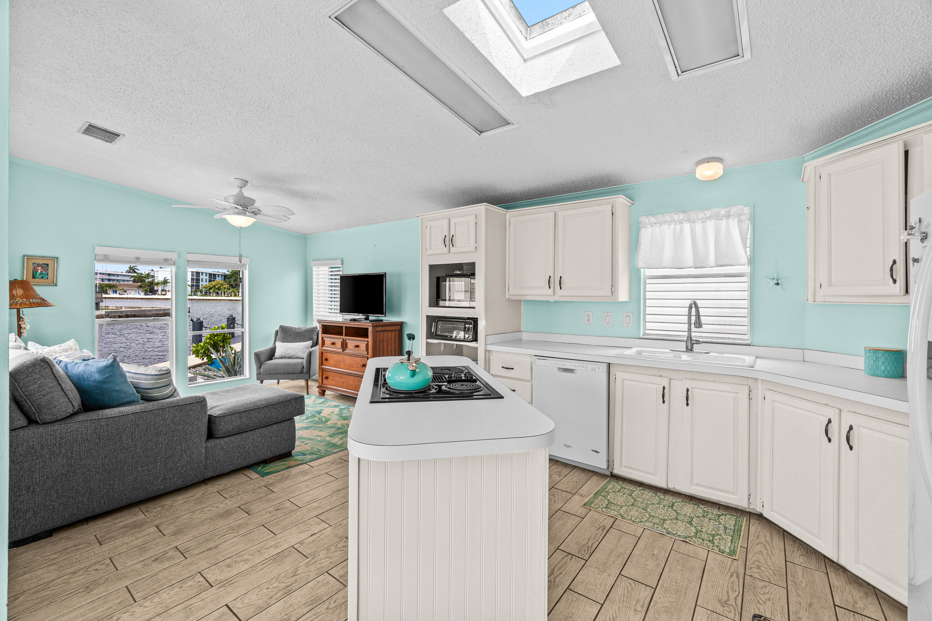 207 Mallard Drive U