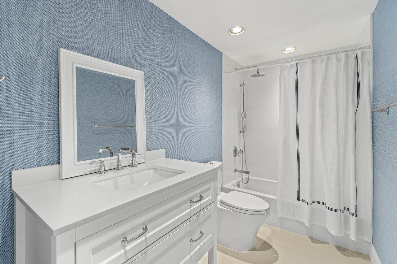 5900 Old Ocean Boulevard A10