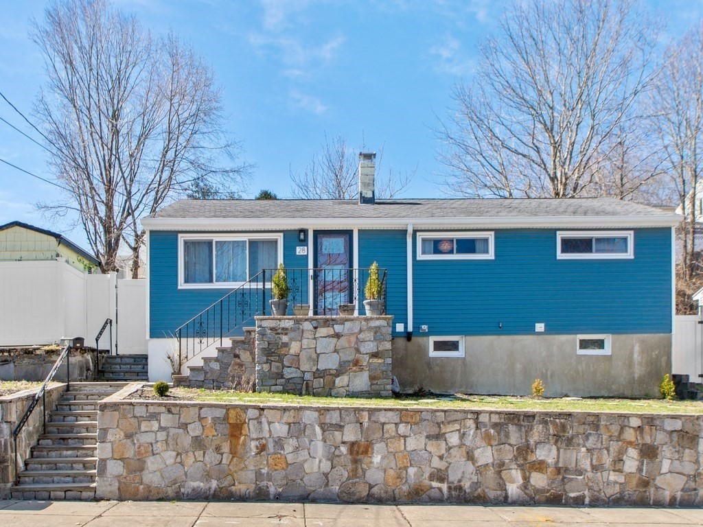 28 Beechmont Ter