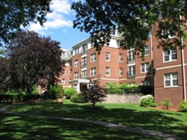 300 Allston St # 310