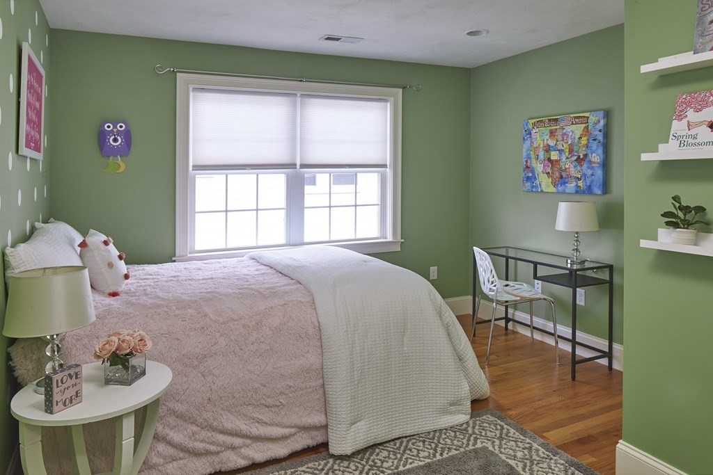 61 Hawthorne Street # 61