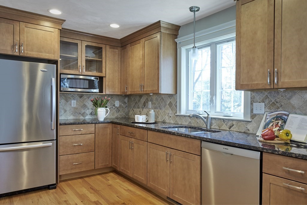 61 Hawthorne Street # 61