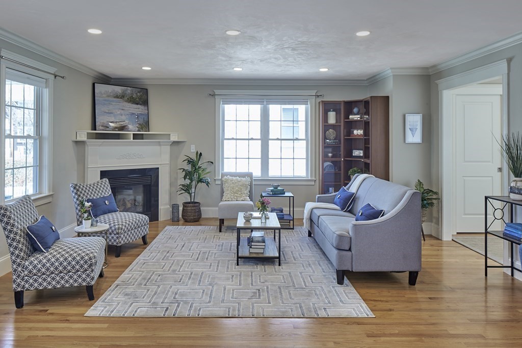 61 Hawthorne Street # 61