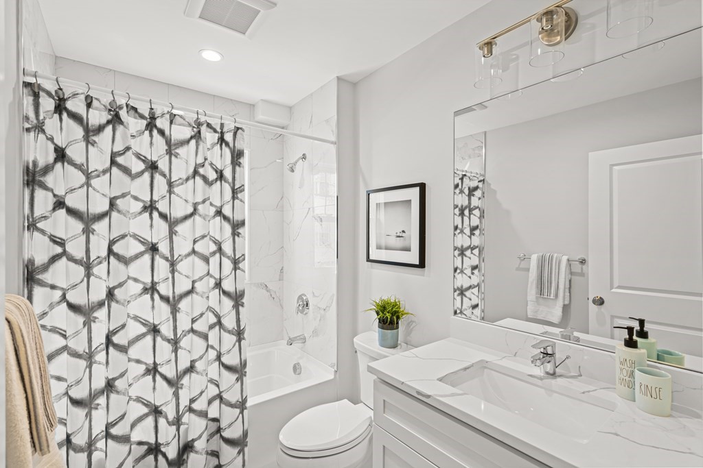 322 Newtonville # 322