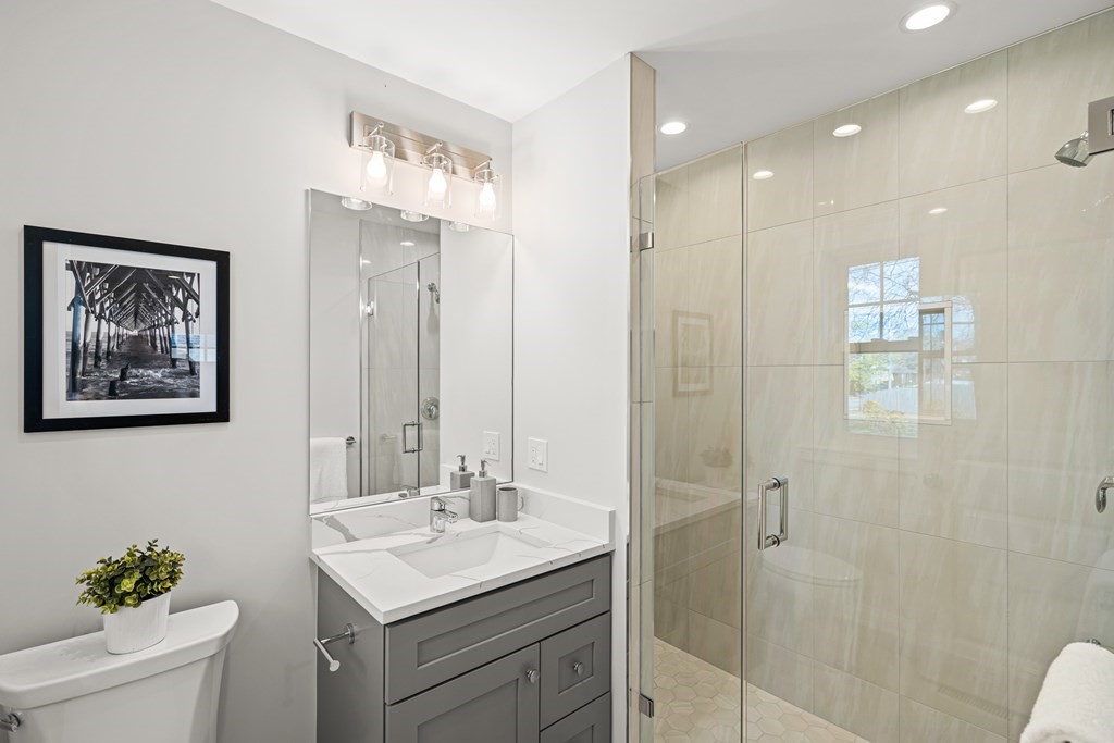 322 Newtonville # 322