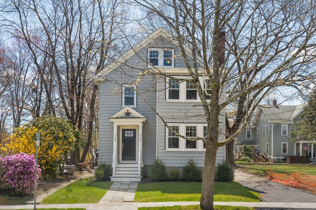 322 Newtonville # 322