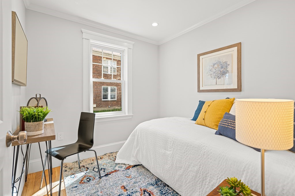 322 Newtonville # 322