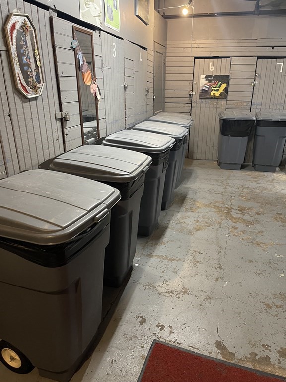 164 Strathmore Rd # 6