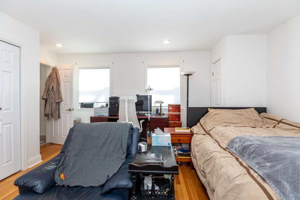 182-184 Cabot St # 182