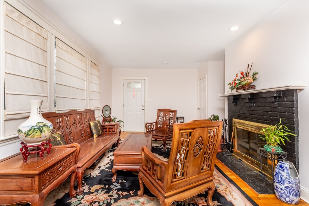 182-184 Cabot St # 182