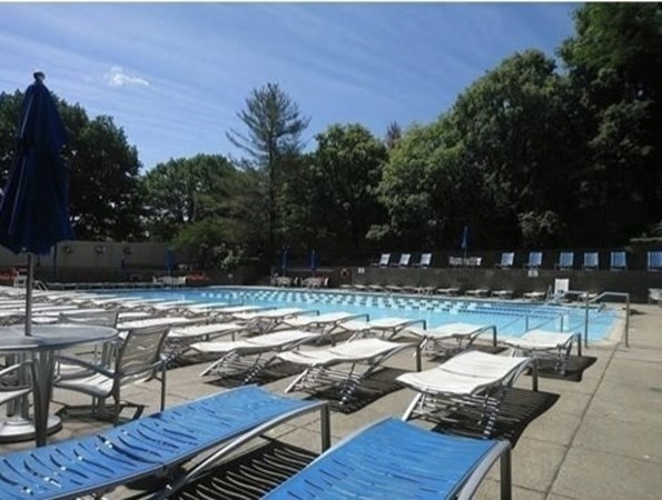 44 Washington St # 503