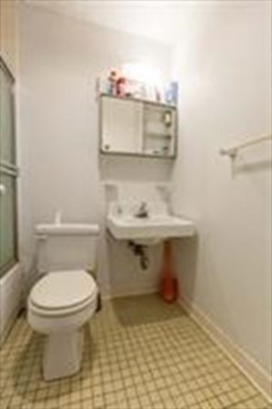 44 Washington St # 503