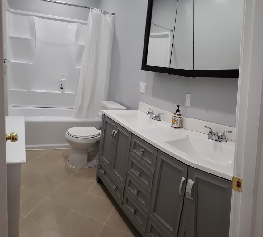 12 Pembroke Street # 1