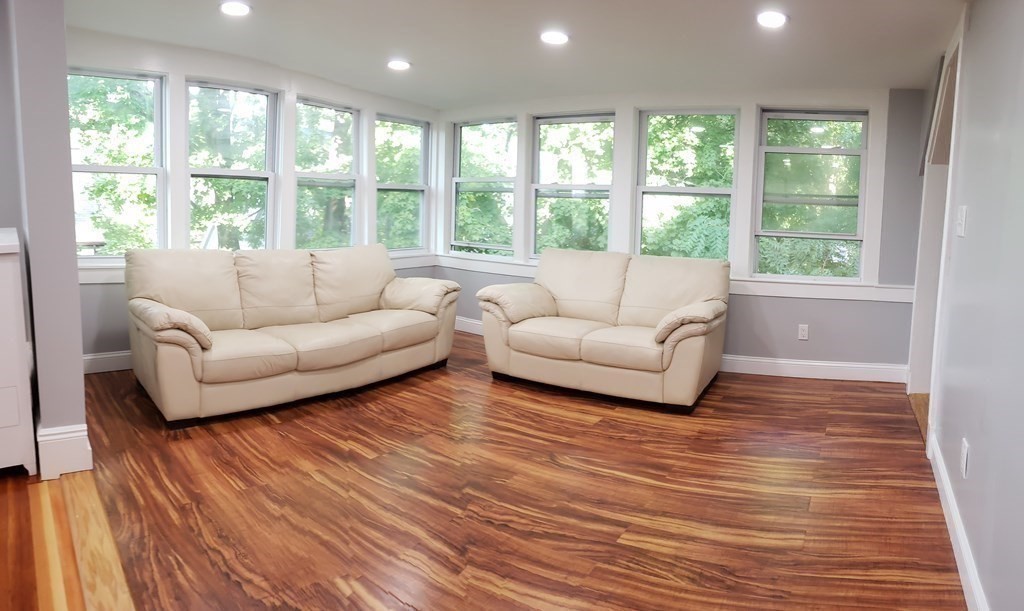 12 Pembroke Street # 1