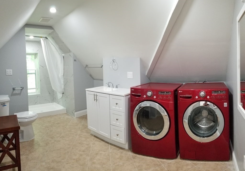 12 Pembroke Street # 1