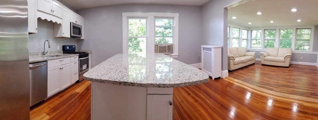 12 Pembroke Street # 1