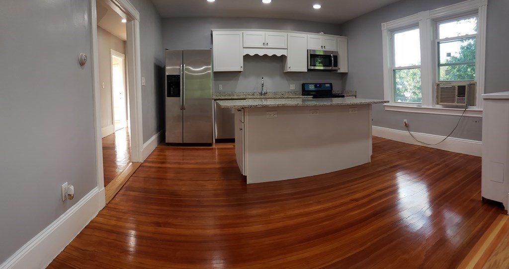 12 Pembroke Street # 1