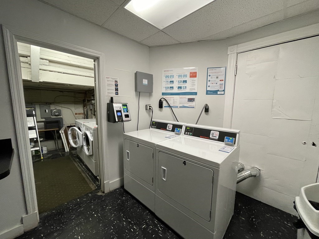 1038 Beacon St # 401