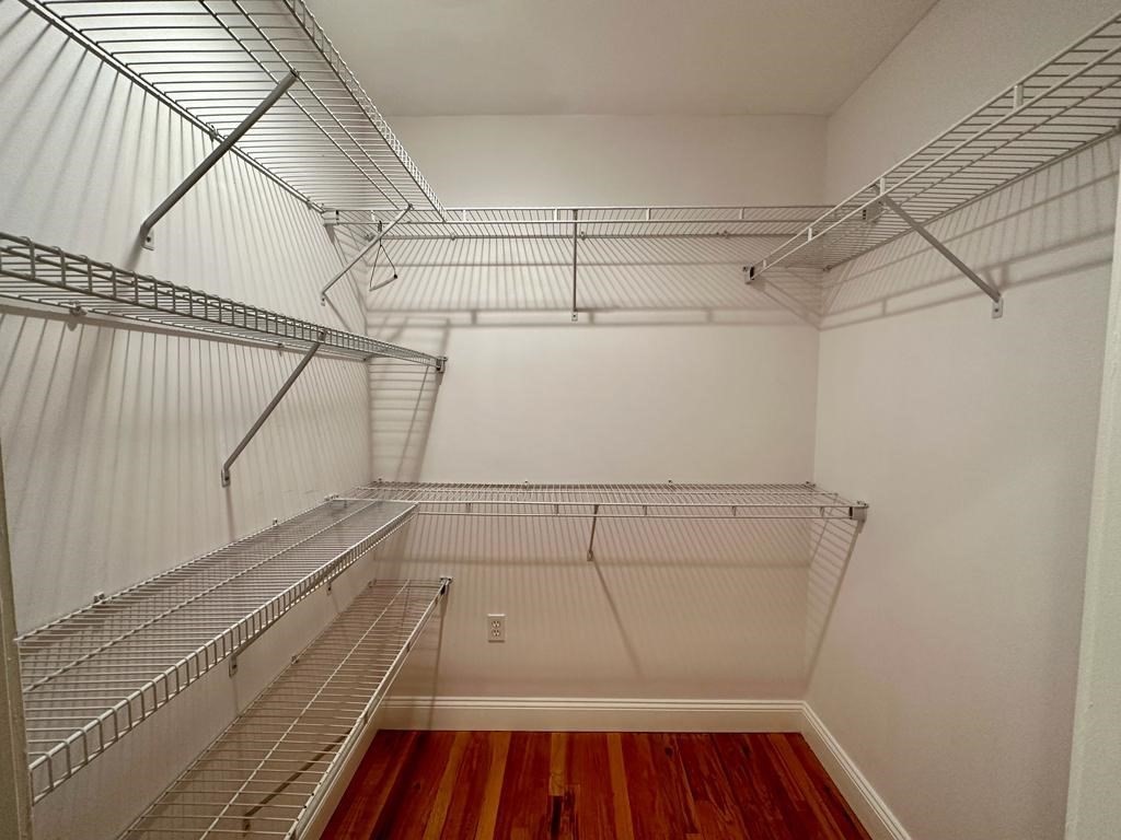 182-184 Cabot St # 182