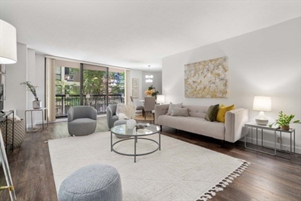 50 Longwood Ave Unit: U:317