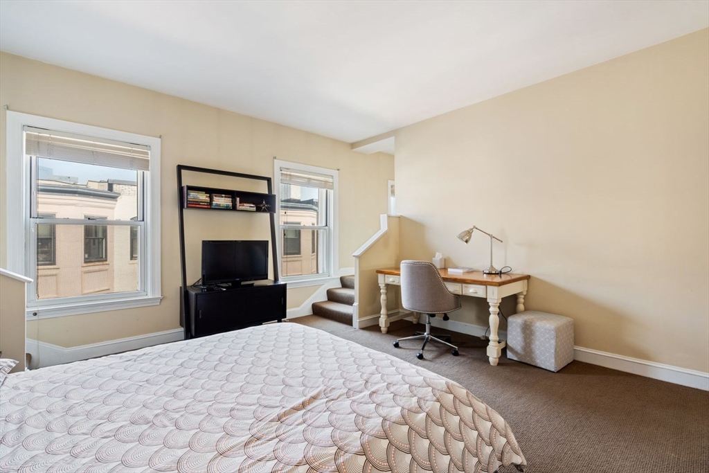 416 Commonwealth Ave # 710