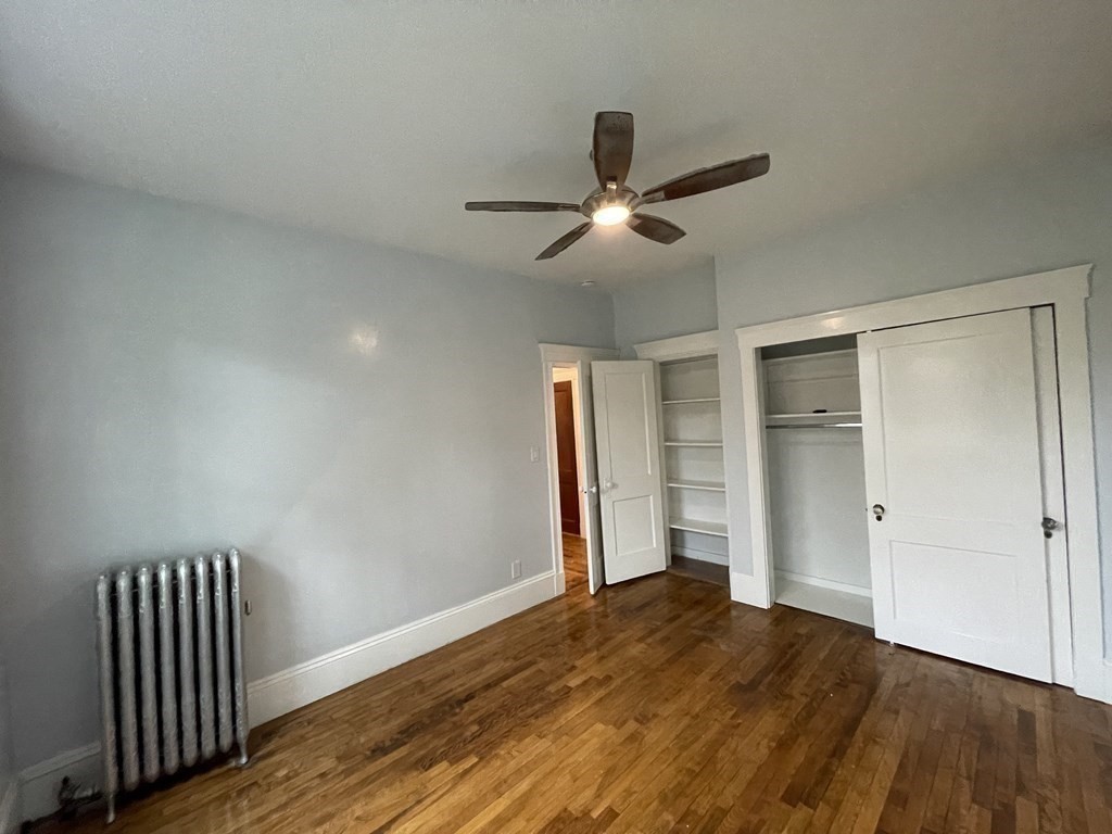 164 Strathmore Rd # 20