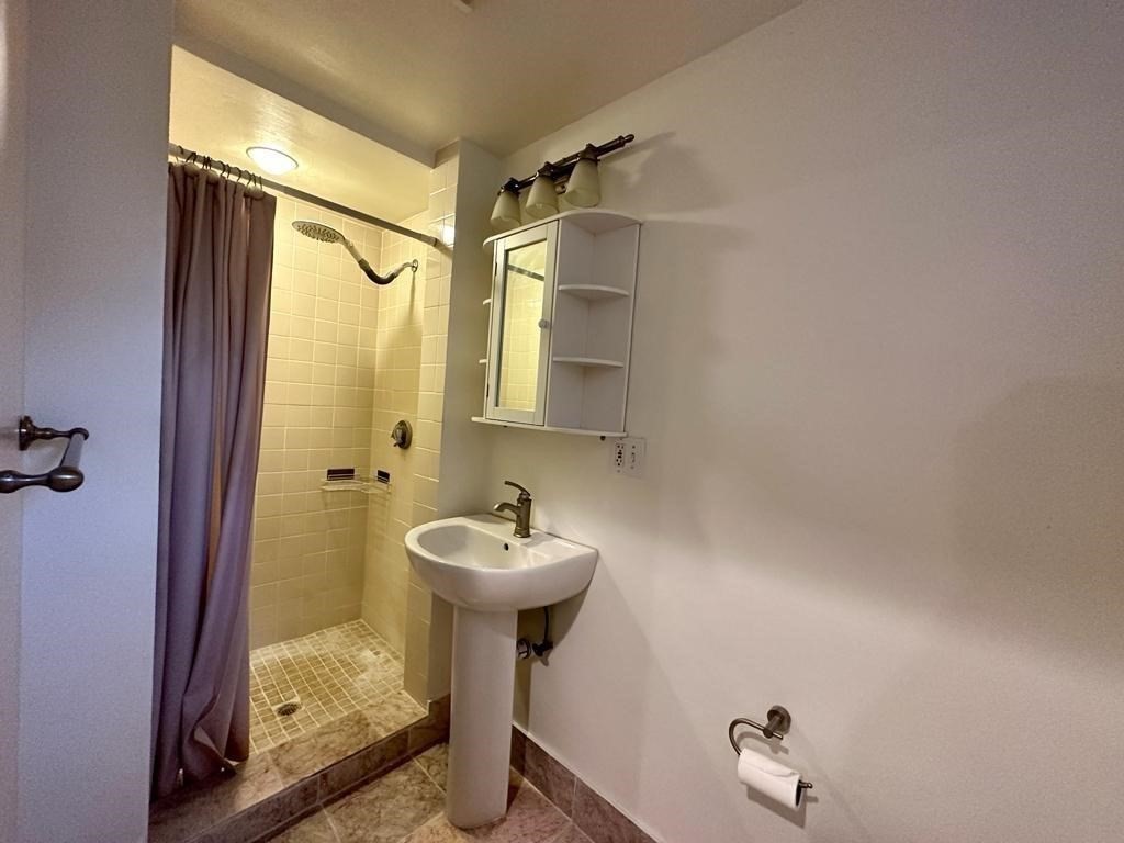 182-184 Cabot St # 182