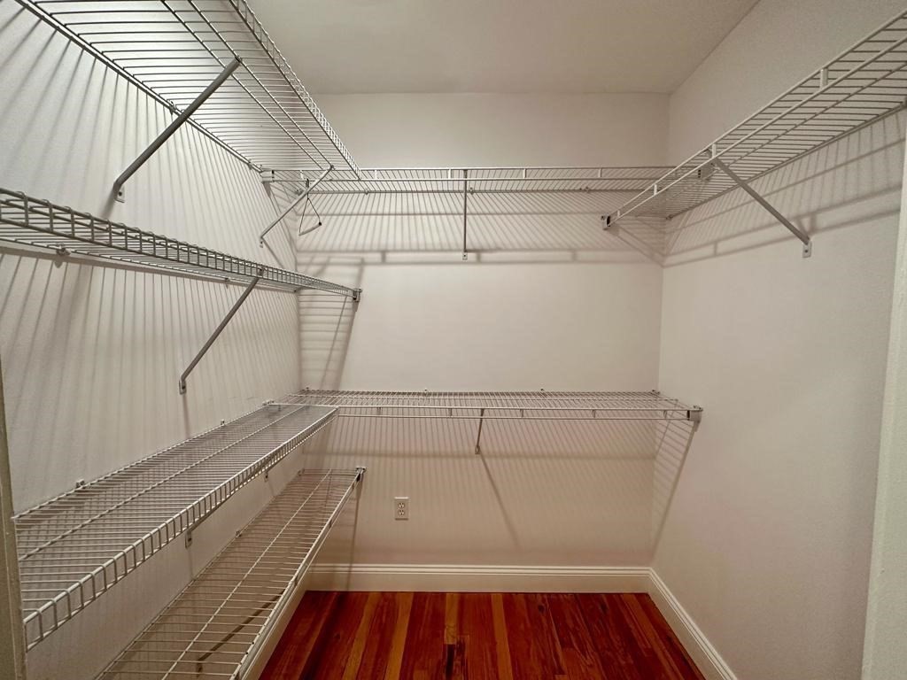 182-184 Cabot St # 182