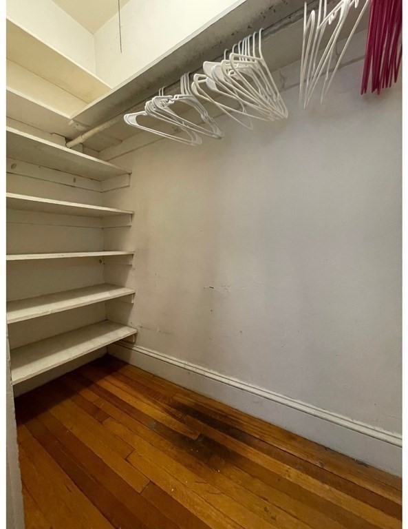 1988 Commonwealth Ave # 4