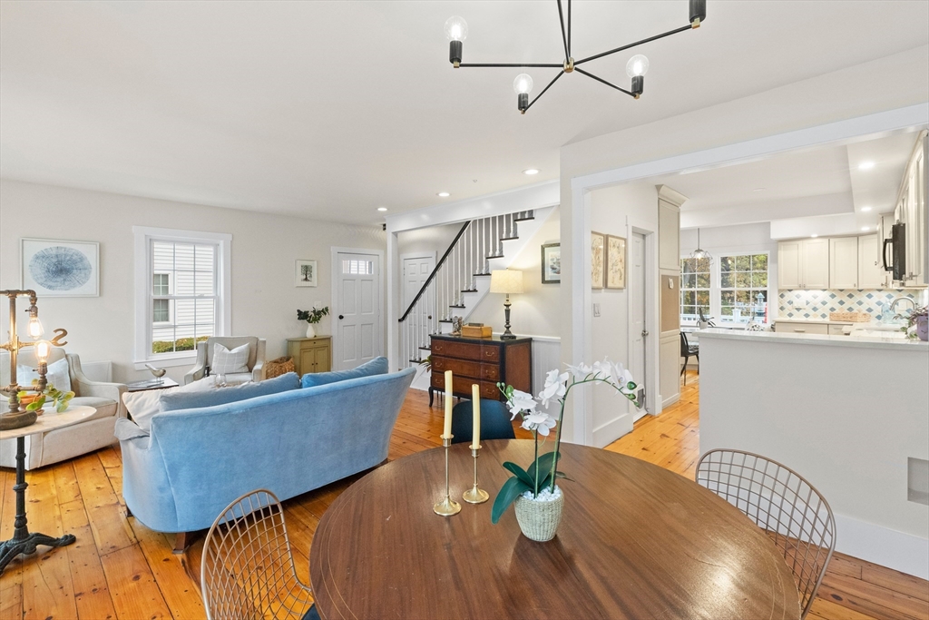 5 Temple Pl # 11