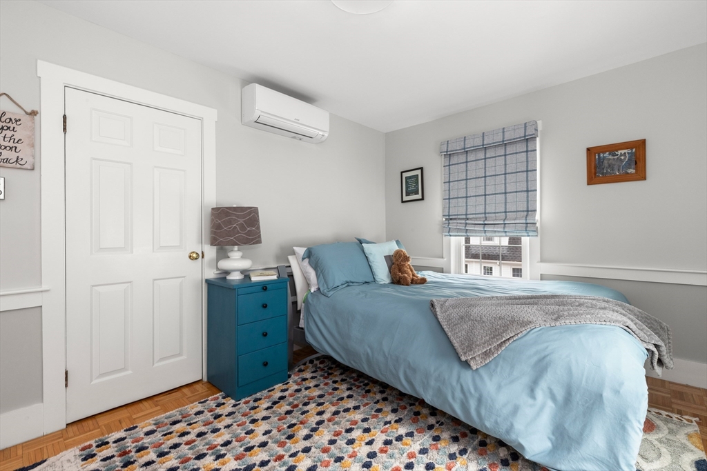 5 Temple Pl # 11