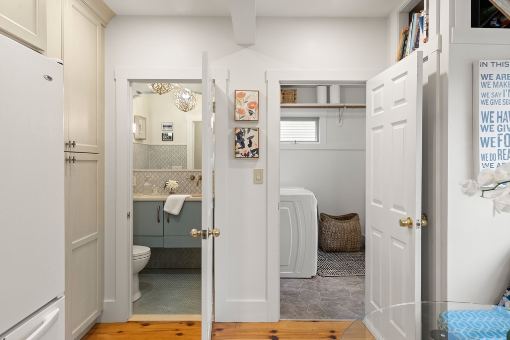 5 Temple Pl # 11