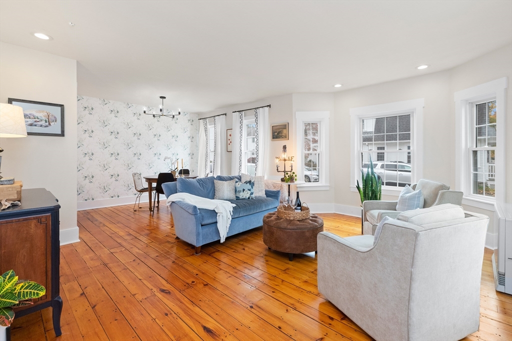 5 Temple Pl # 11