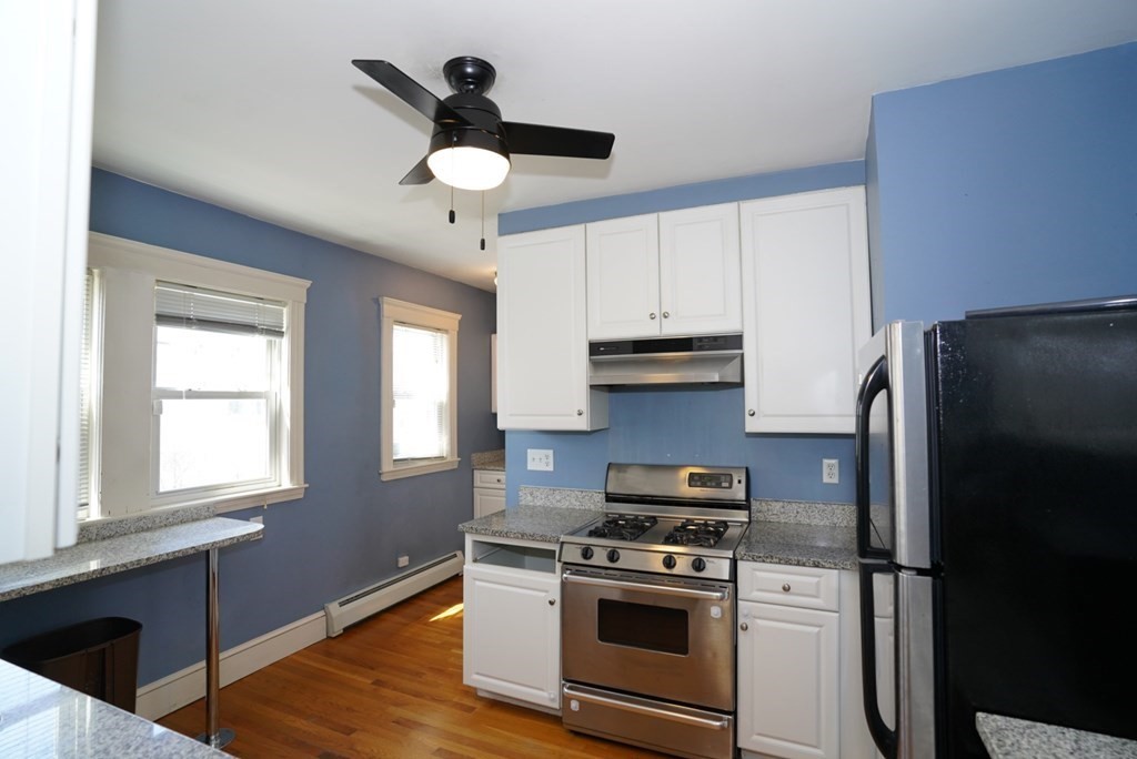 42 Lourdes Ave # 1