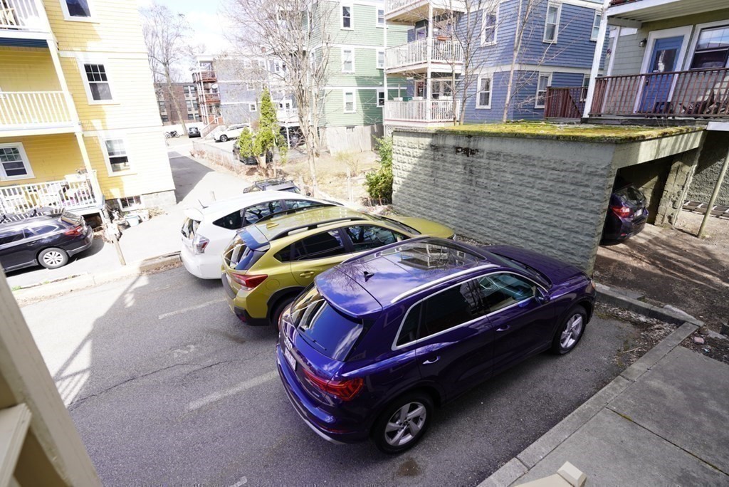 42 Lourdes Ave # 1