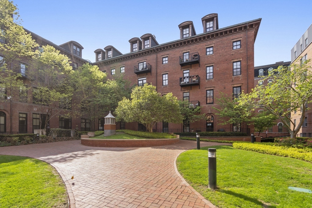 21 Father Francis Gilday St # 406