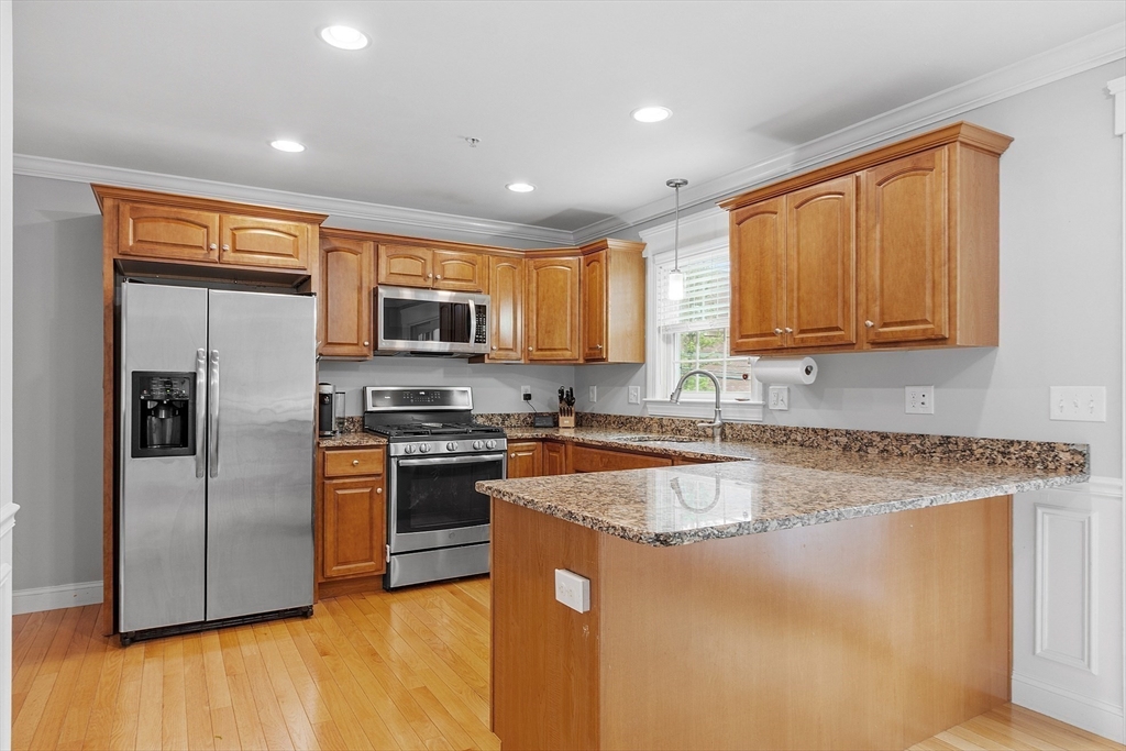 72 North Main Street # 72