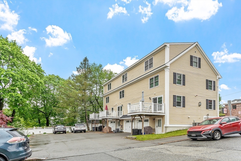 72 North Main Street # 72