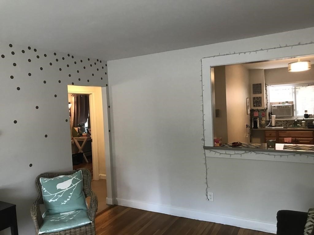 2012 Commonwealth Ave # 1E