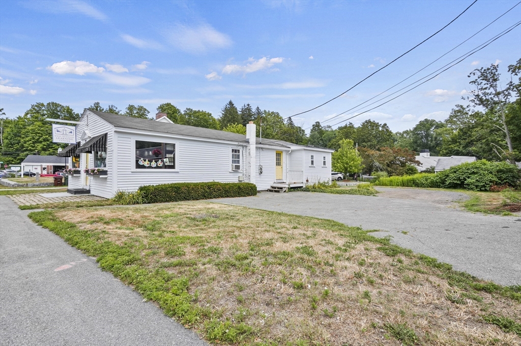 277 Main St