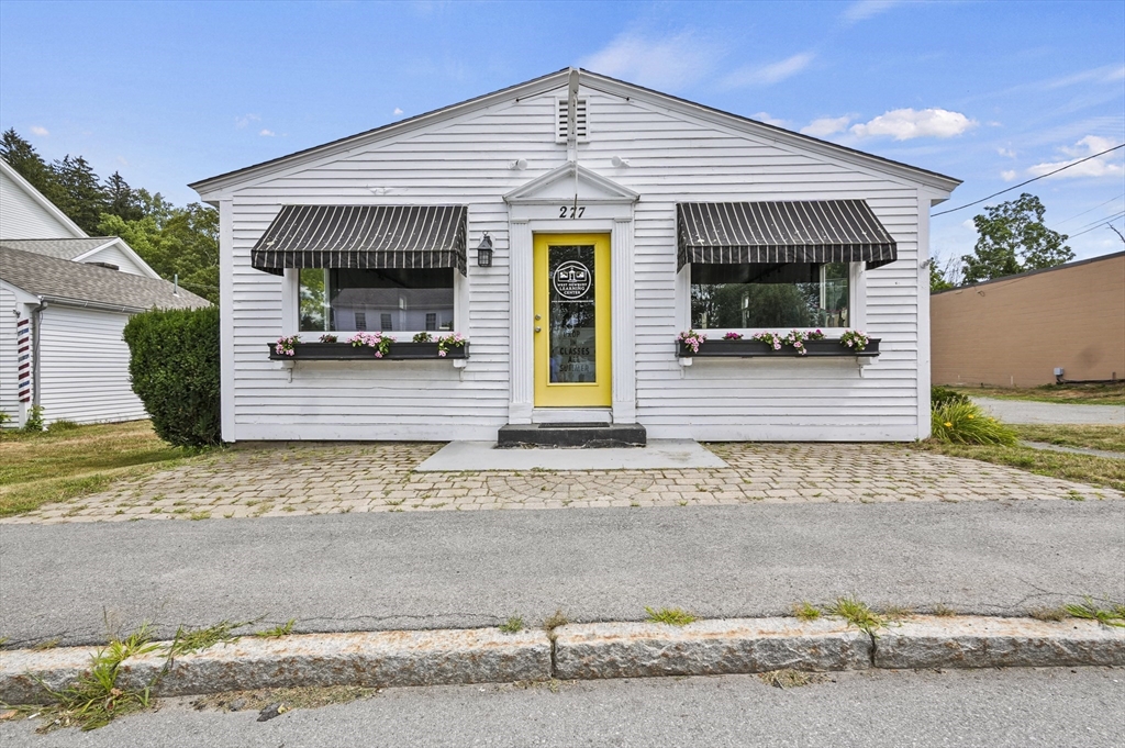 277 Main St